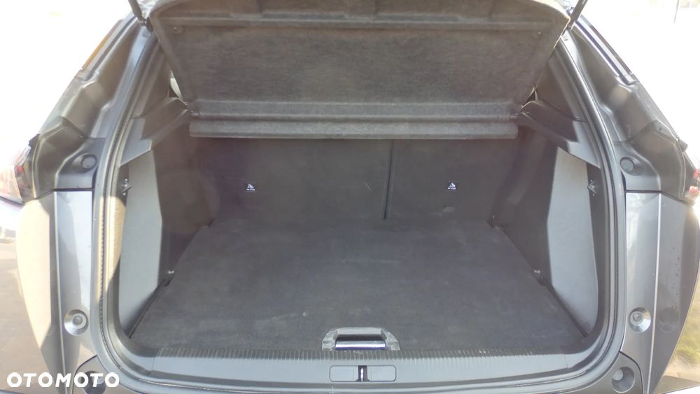 Peugeot 2008 1.5 BlueHDi Allure Pack S&S EAT8 - 8