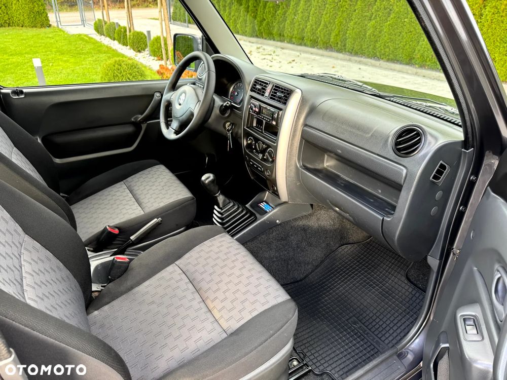 Suzuki Jimny - 10