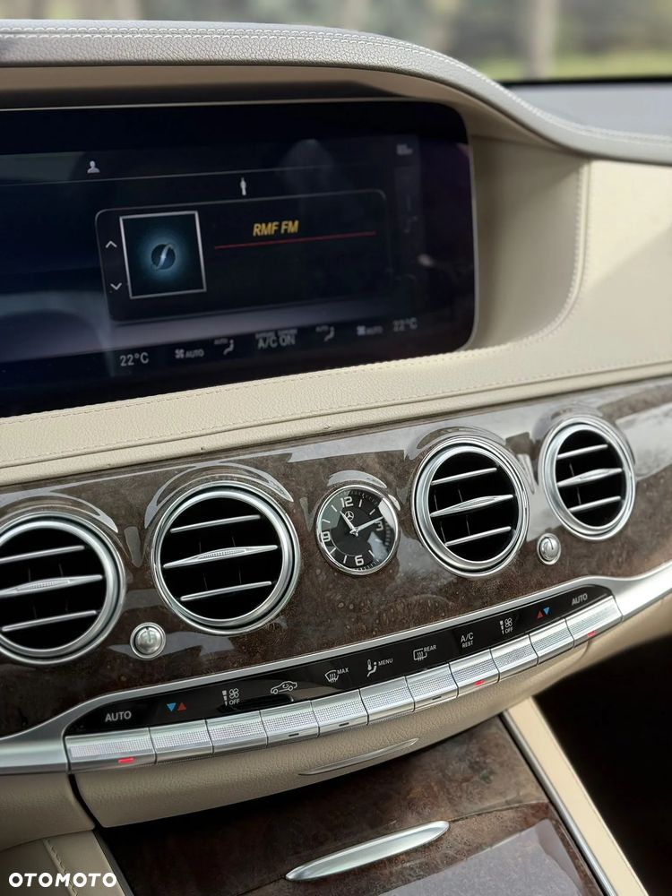 Mercedes-Benz Klasa S 580 4Matic 9G-TRONIC - 32