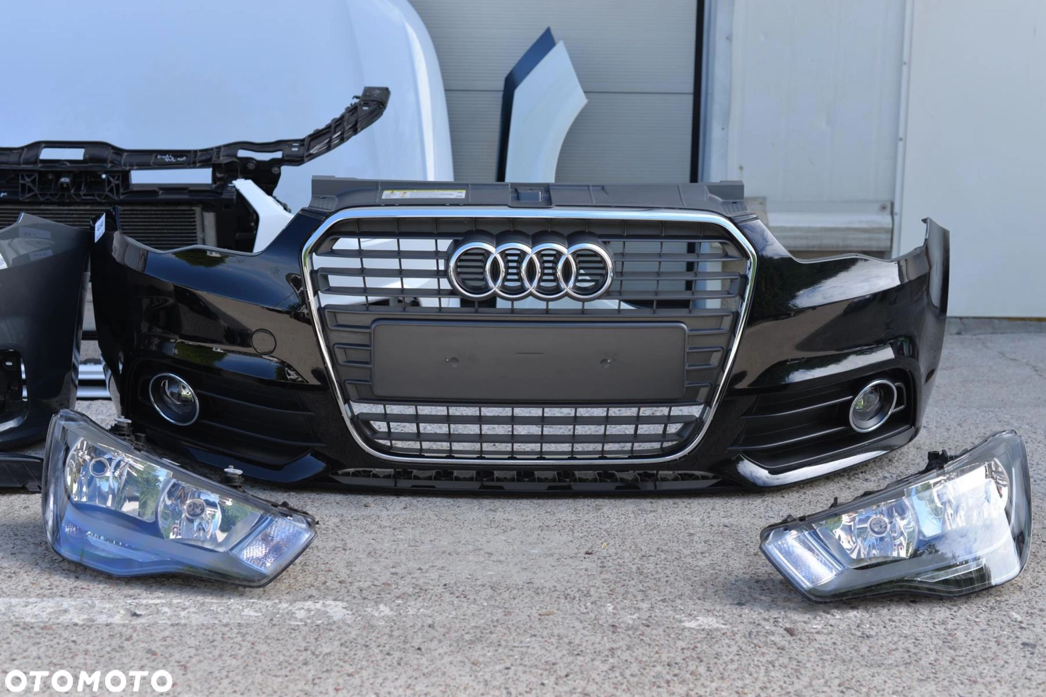 MASKA ZDERZAK GRILL BŁOTNIK LAMPA H7 XENON FULL LED PAS BELKA AUDI A1 8X0 - 12