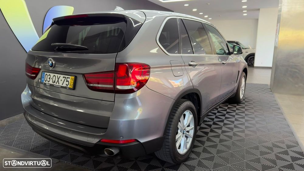 BMW X5 25 d sDrive Comfort 7L - 5