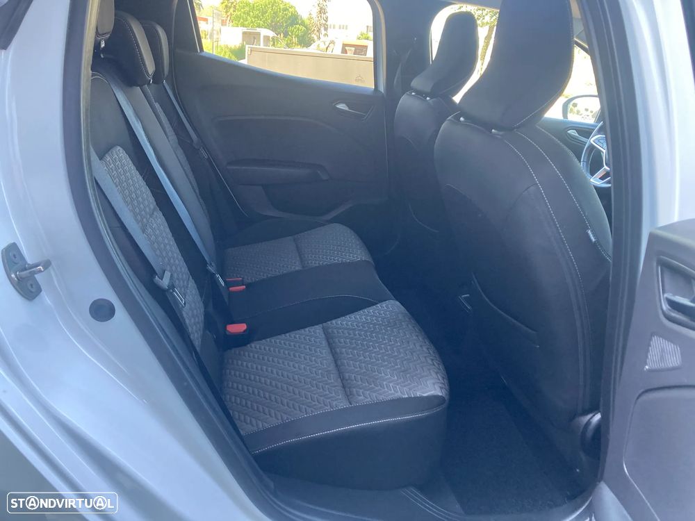 Renault Clio SCe 65 EVOLUTION - 22