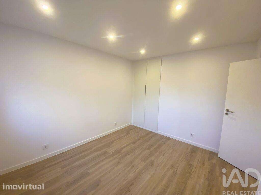 Apartamento T3 em Cacém e São Marcos de 64 m2 - Grande imagem: 3/8