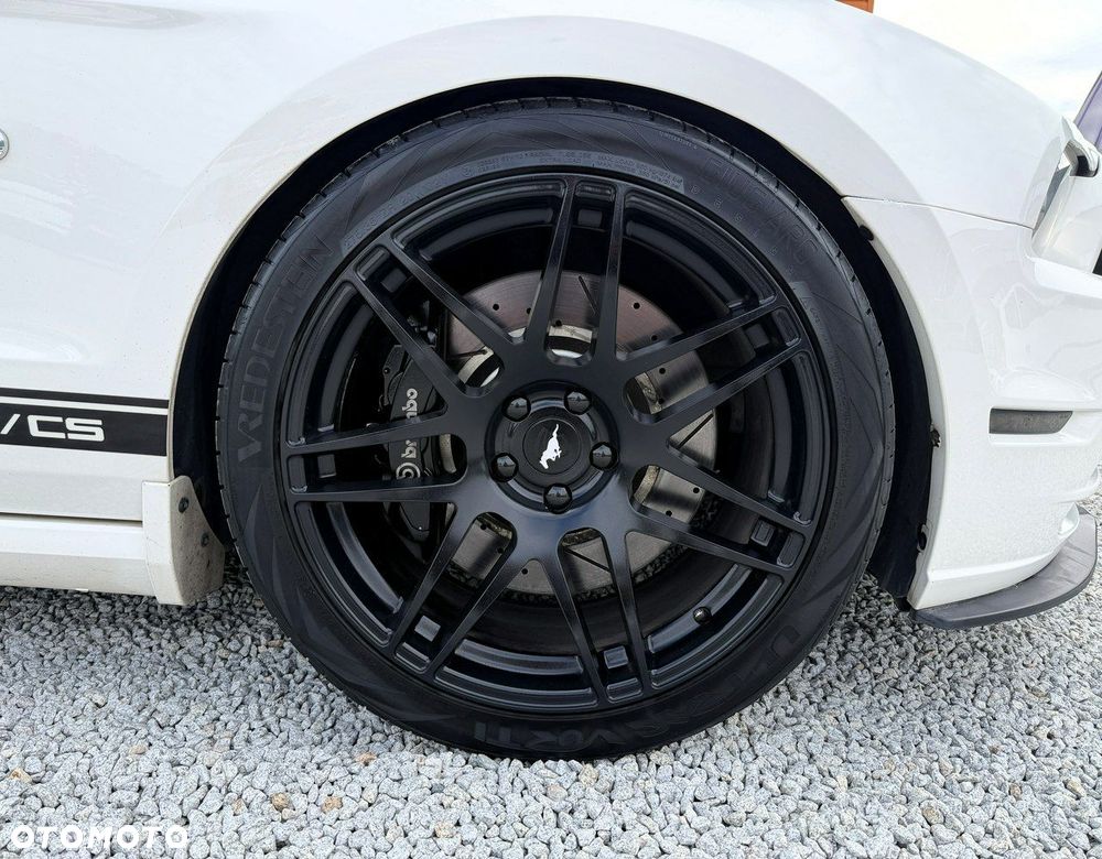 Ford Mustang - 11