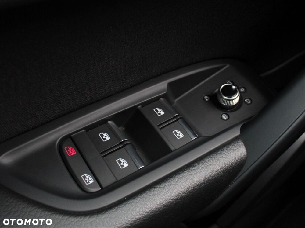 Audi Q5 Sportback - 33