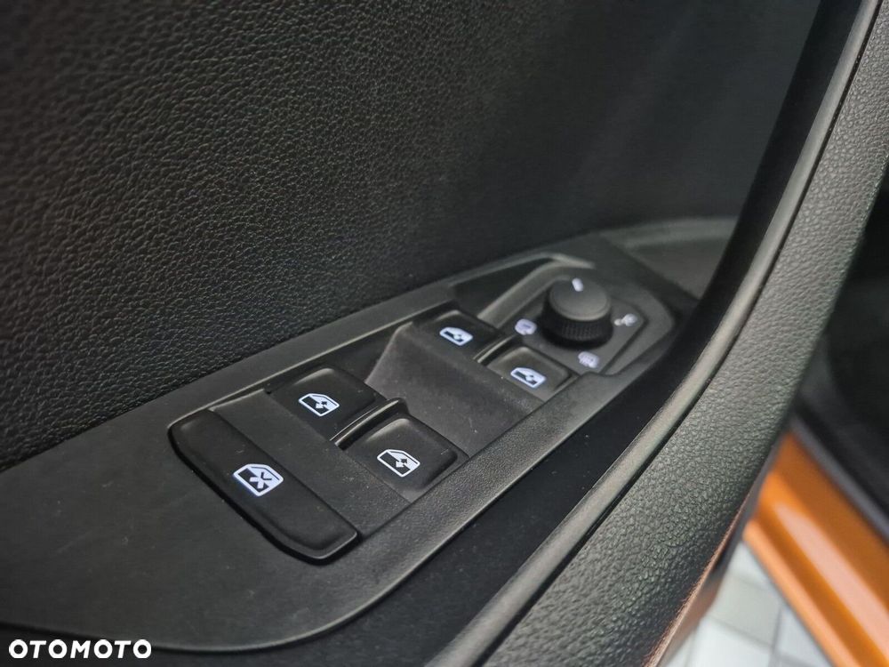 Skoda Karoq 1.5 TSI ACT Selection DSG - 24