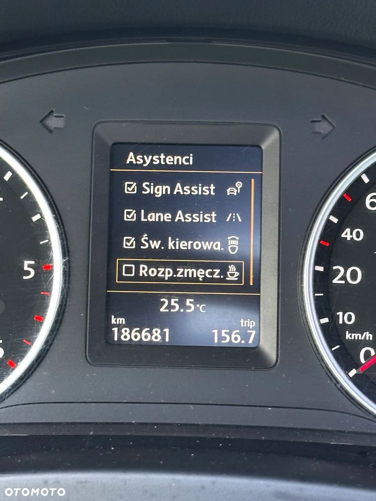Volkswagen Tiguan 2.0 TDI SCR R-Line - 19