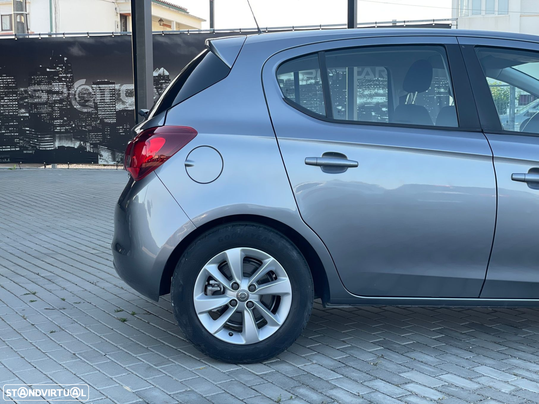 Opel Corsa 1.3 CDTi Business Edition - 8