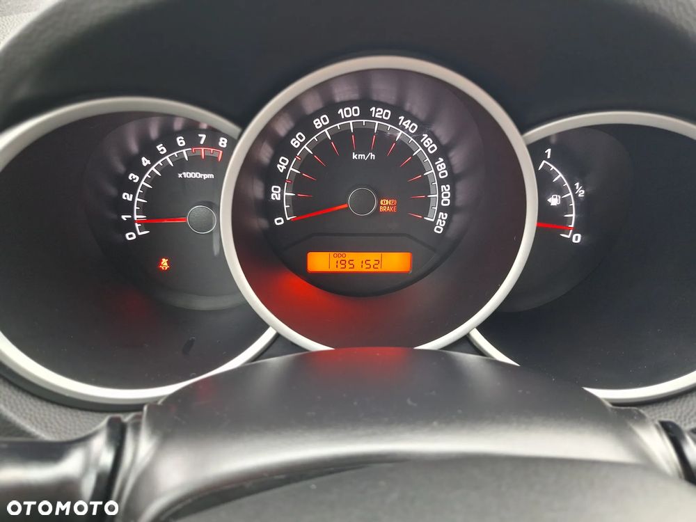 Kia Venga 1.4 M - 19