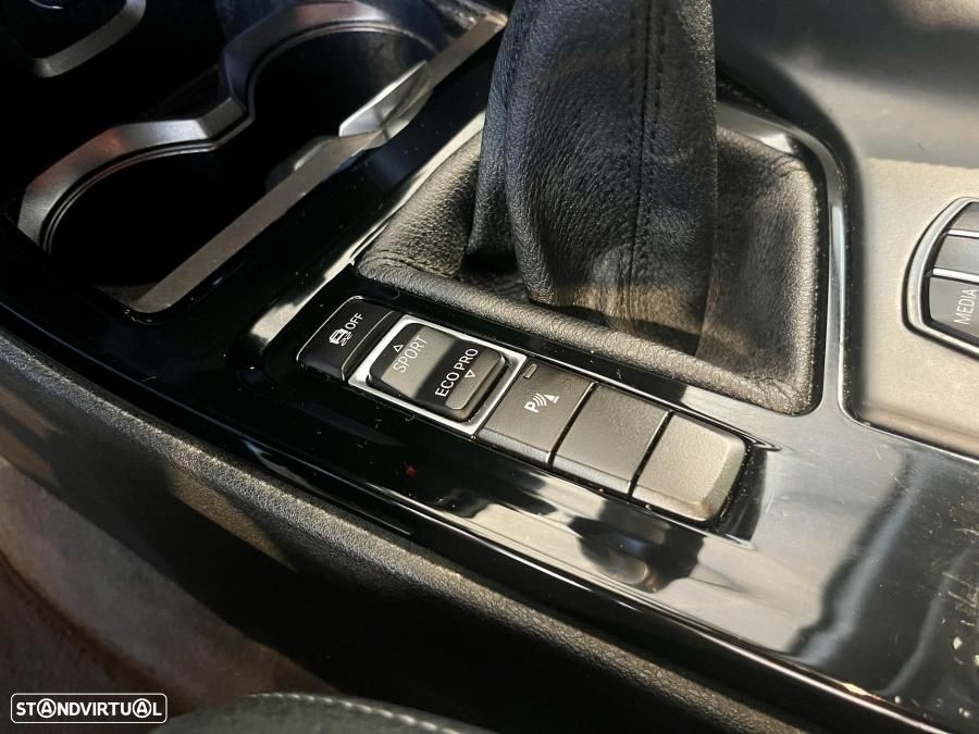 BMW X1 16 d sDrive Line xLine - 15