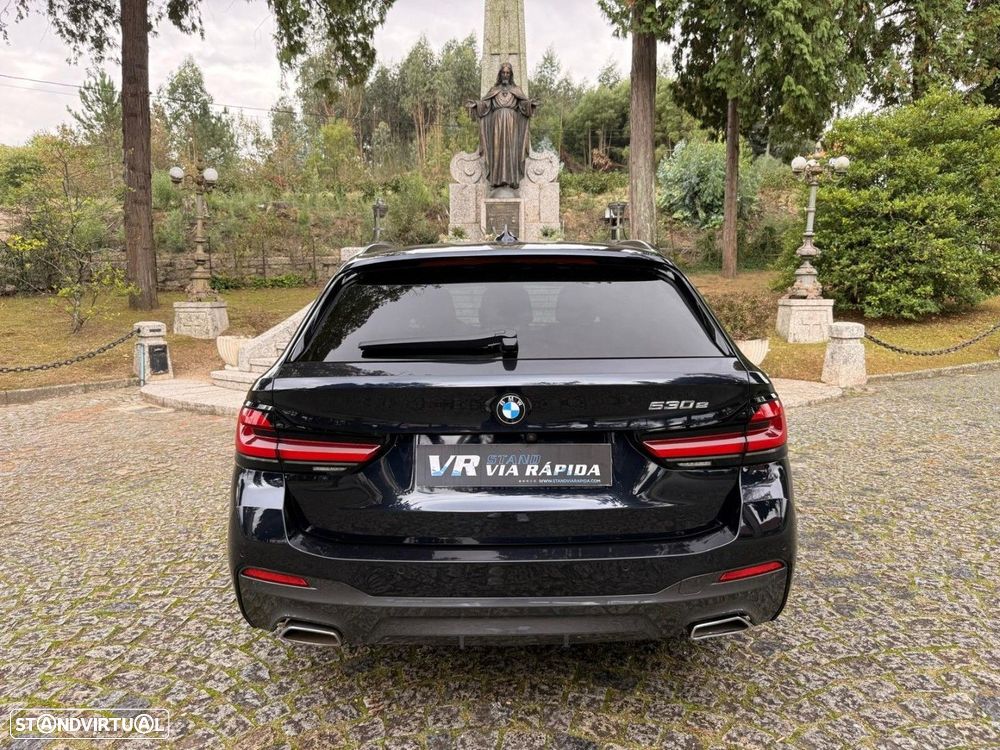BMW 530 e Pack Desportivo M - 5