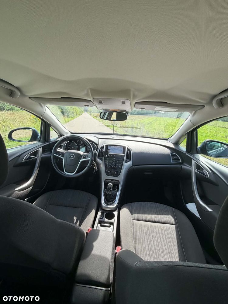 Opel Astra - 9