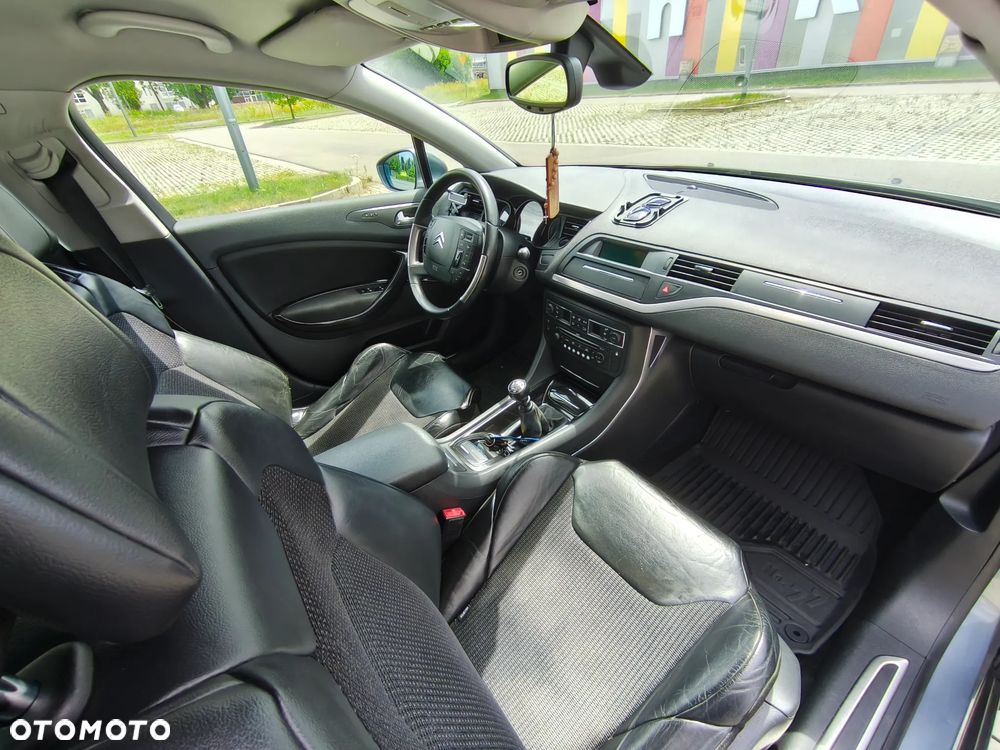 Citroën C5 2.0 HDi Exclusive Equilibre Navi - 17