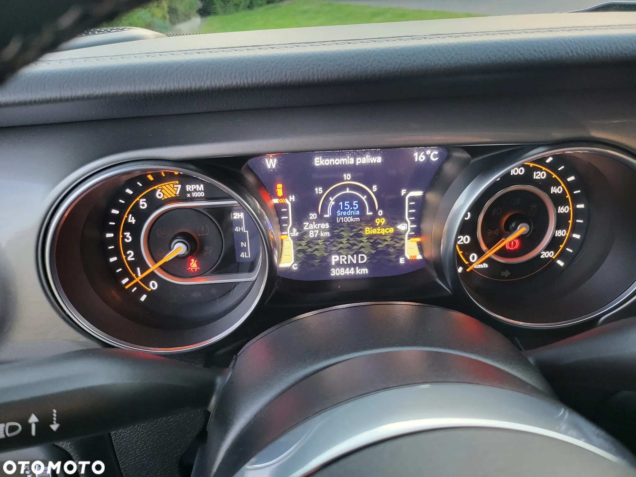 Jeep Wrangler - 16