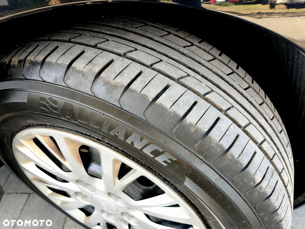 Kia Ceed 1.6 CRDi 136 ISG Vision - 12