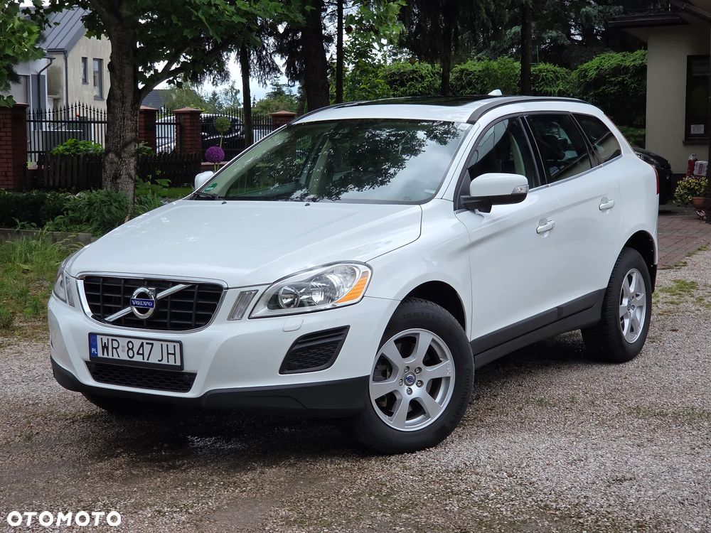 Volvo XC 60 D3 Momentum - 1