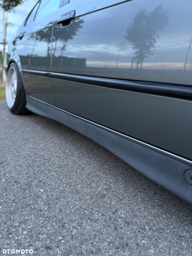 BMW Seria 3 320i - 22