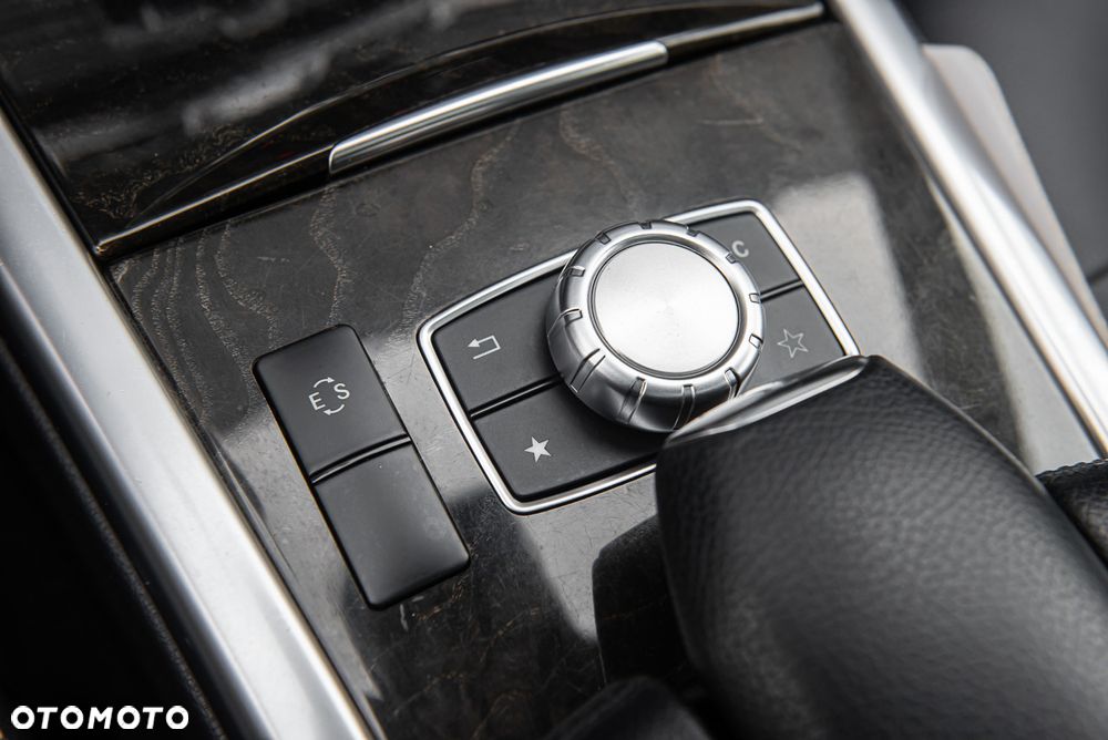 Mercedes-Benz Klasa E 250 CDI 4Matic 7G-TRONIC Avantgarde - 28