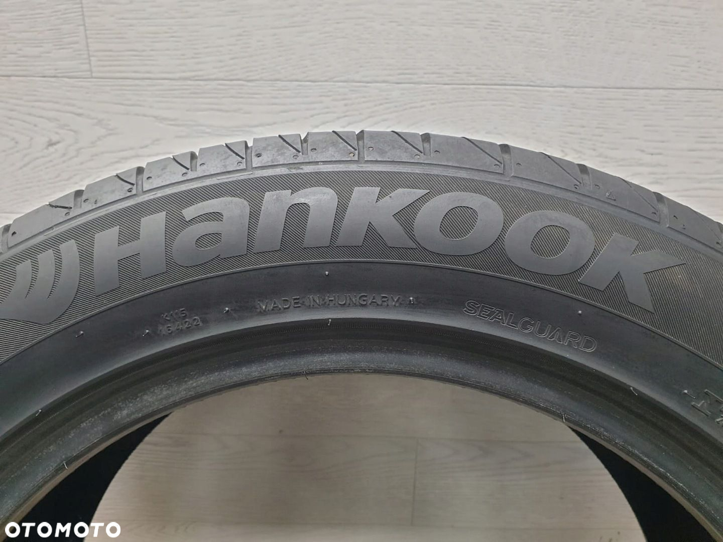 Opona letnia Hankook Ventus Prime 2 215/55R17 94 W rant ochronny - 2