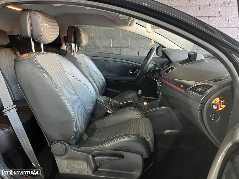 Renault Mégane Coupe Energy dCi 130 FAP Start & Stop GT Line - 11