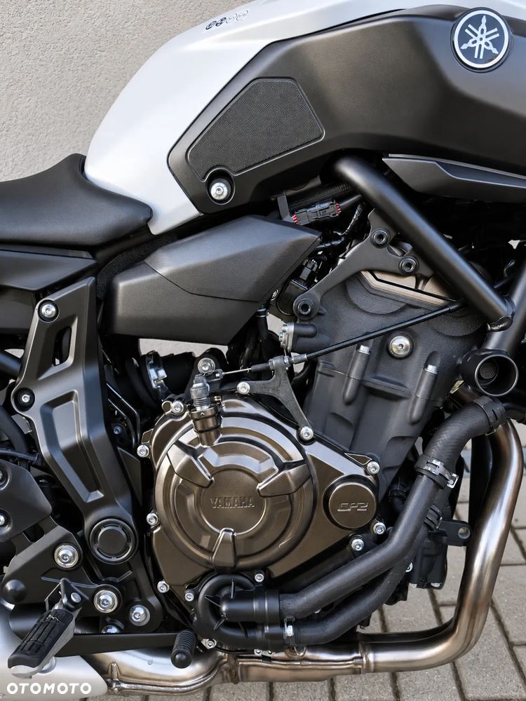Yamaha MT - 3
