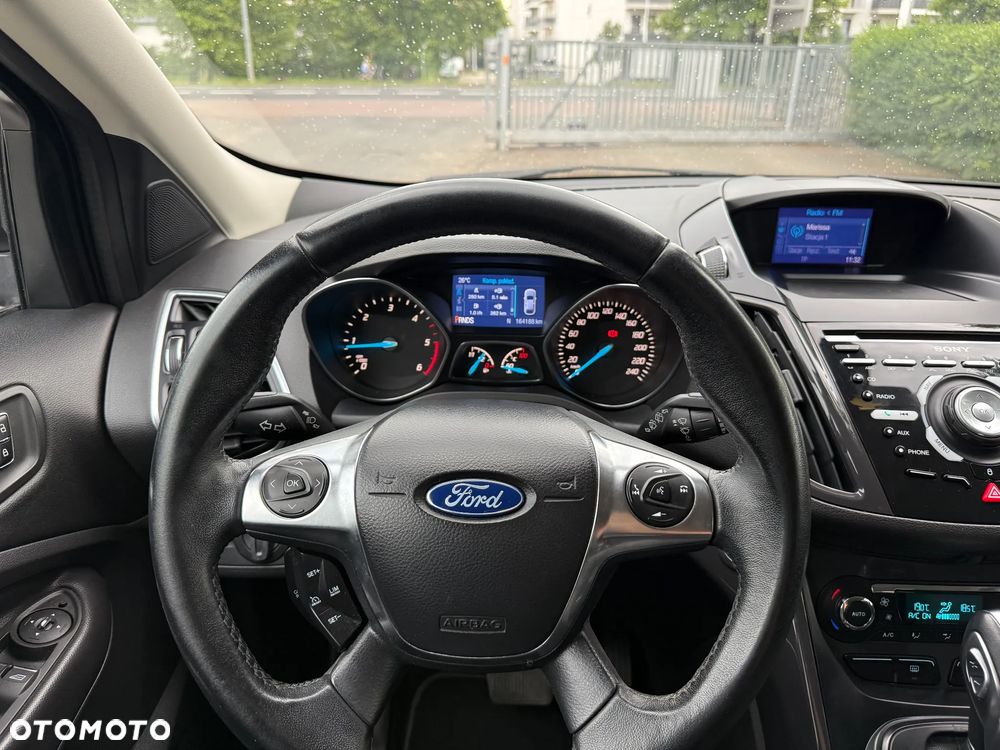 Ford Kuga - 31