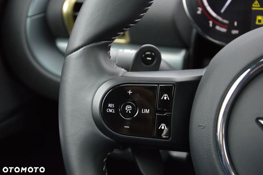 MINI John Cooper Works ALL4 sport - 21