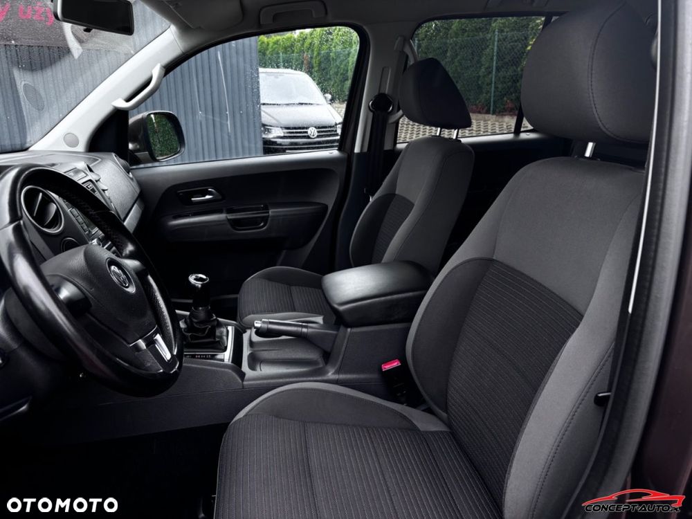 Volkswagen Amarok - 18