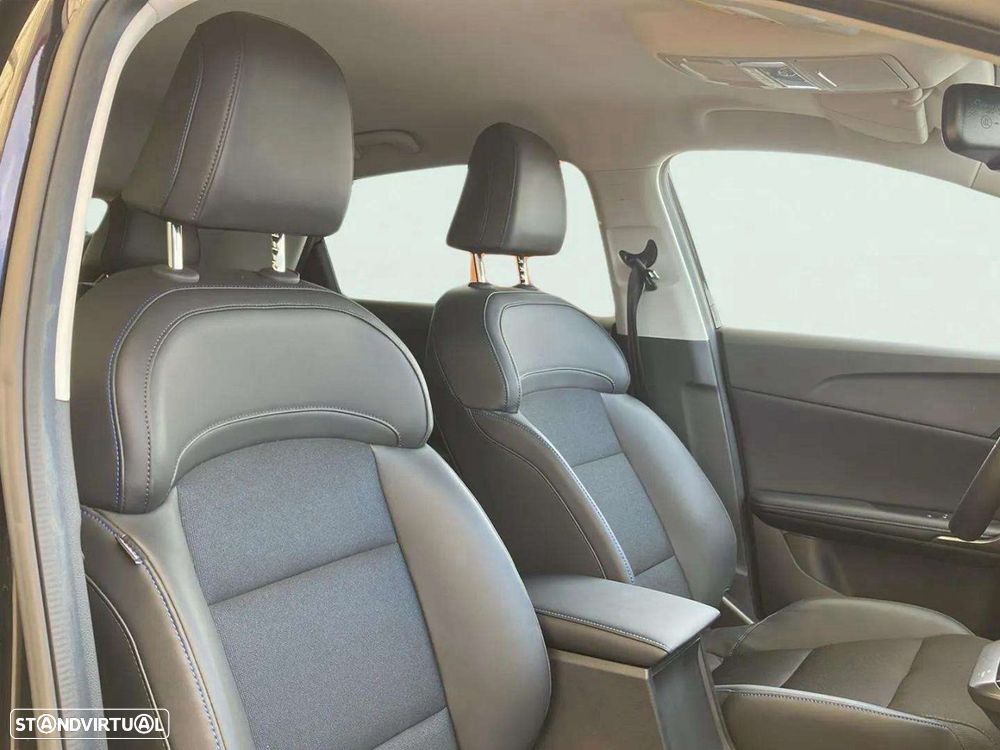 MG MG4 64 kWh Luxury - 15