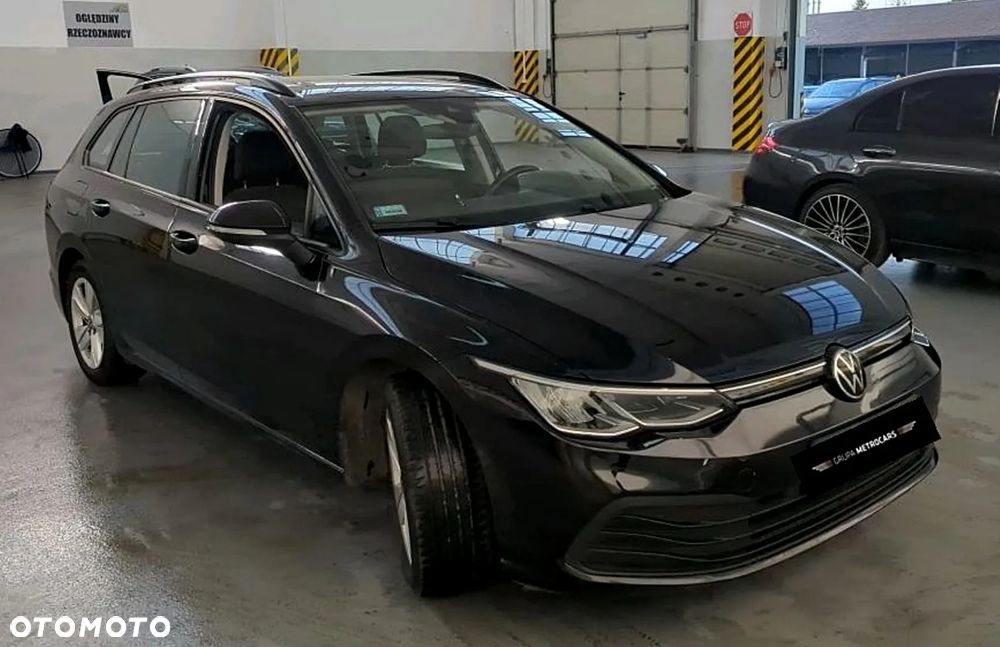 Volkswagen Golf VIII 1.5 TSI EVO Life - 6