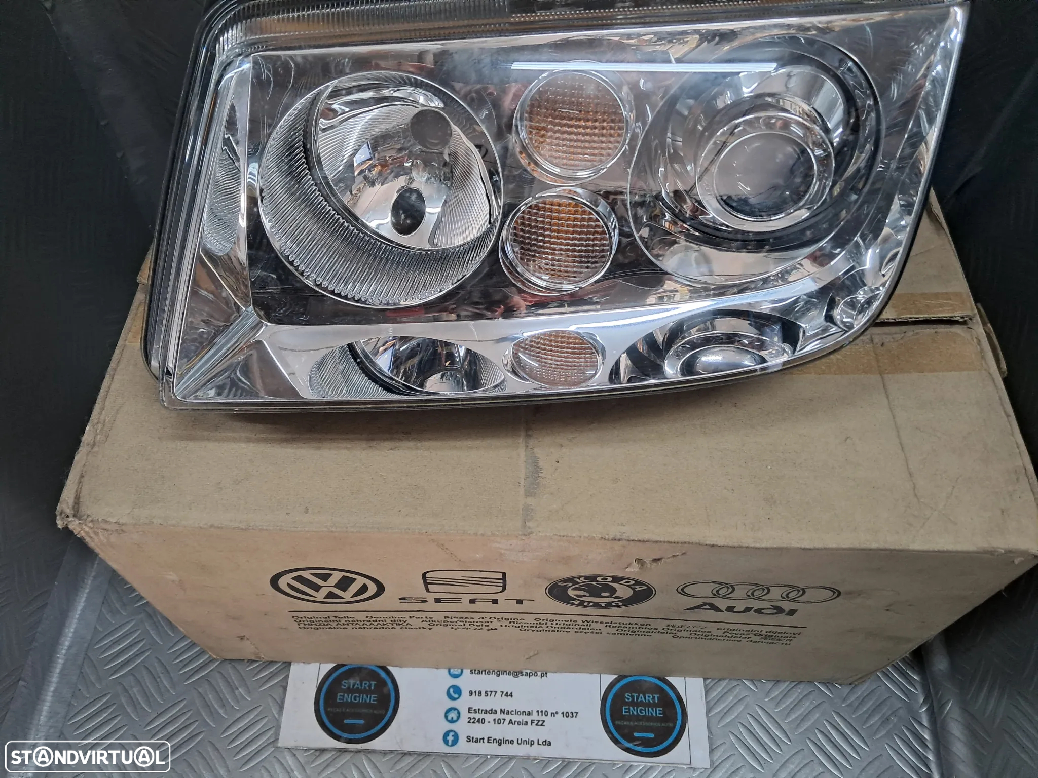 Farol Otica Xenon VW Bora Esquerdo NOVO - 4