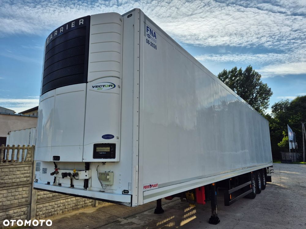 Schmitz Cargobull SKO24 - 1