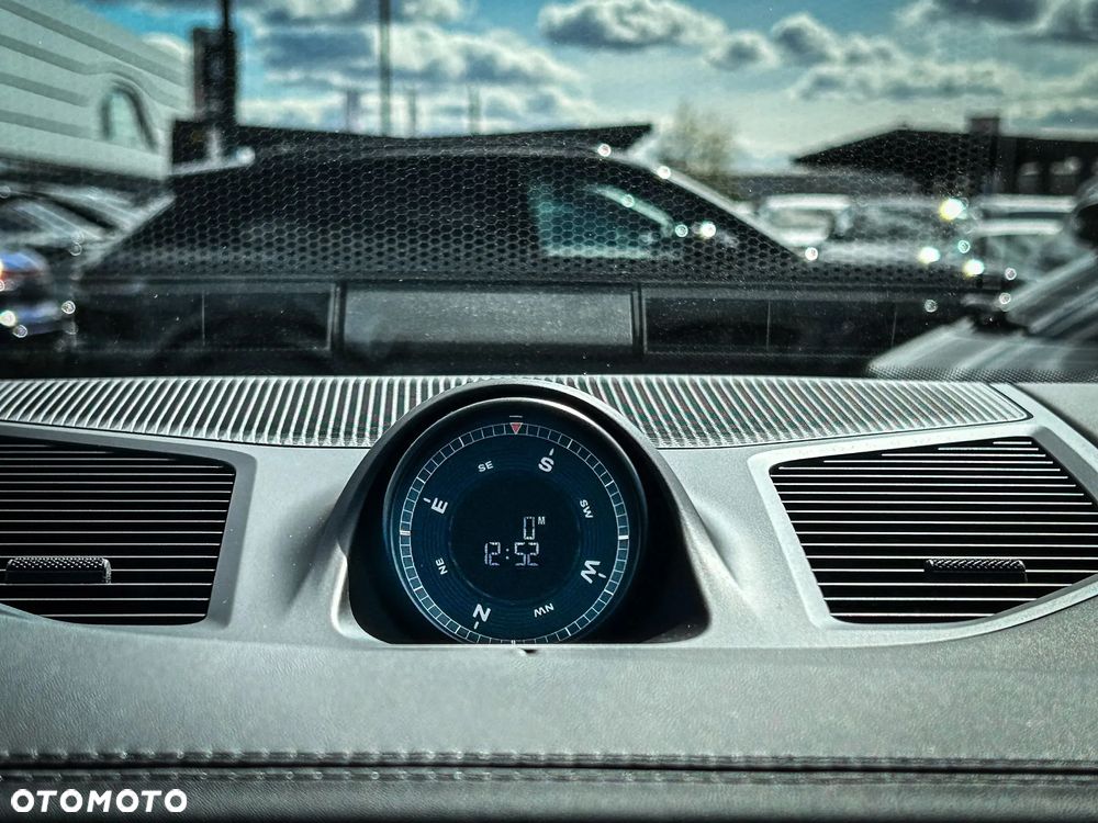 Porsche Cayenne Coupe E-Hybrid PHEV - 15