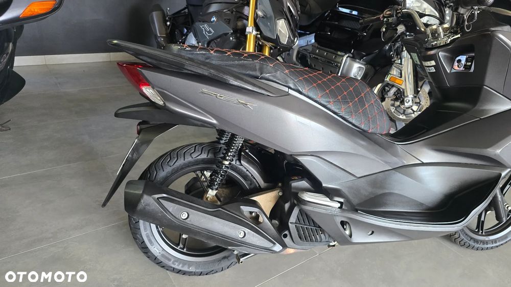 Honda PCX - 25