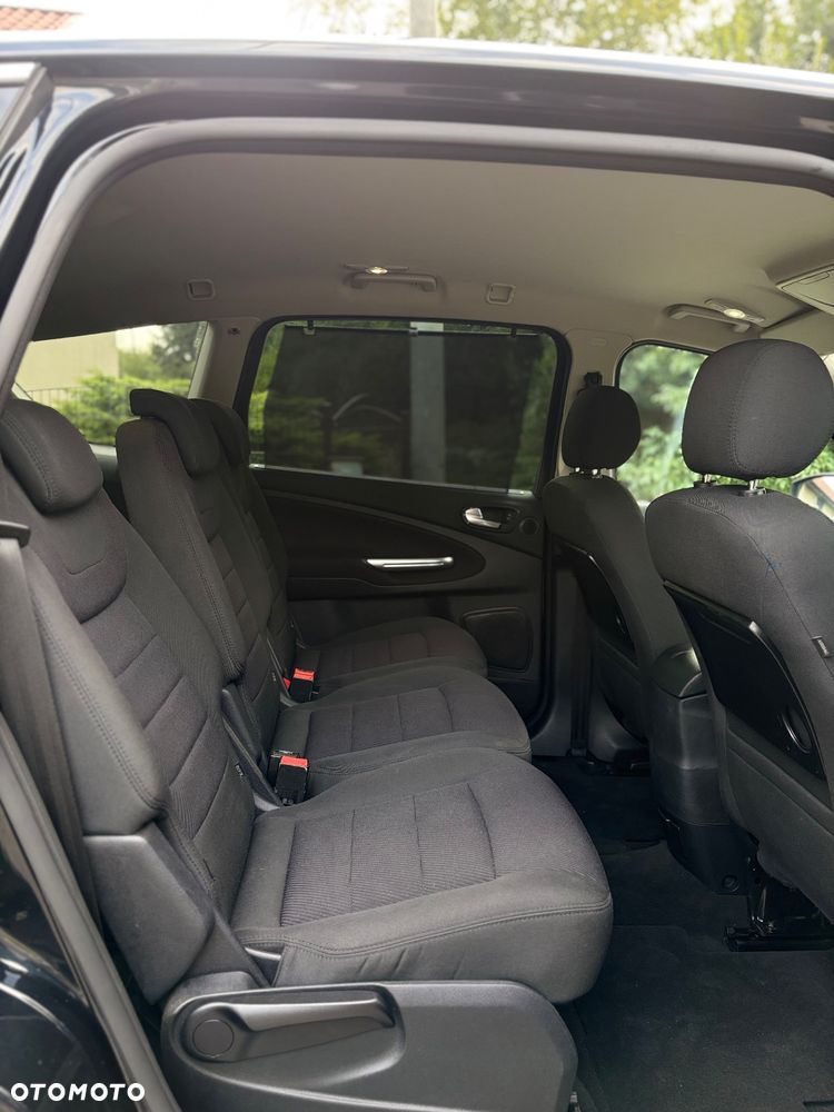 Ford S-Max 2.0 TDCi DPF Titanium - 13