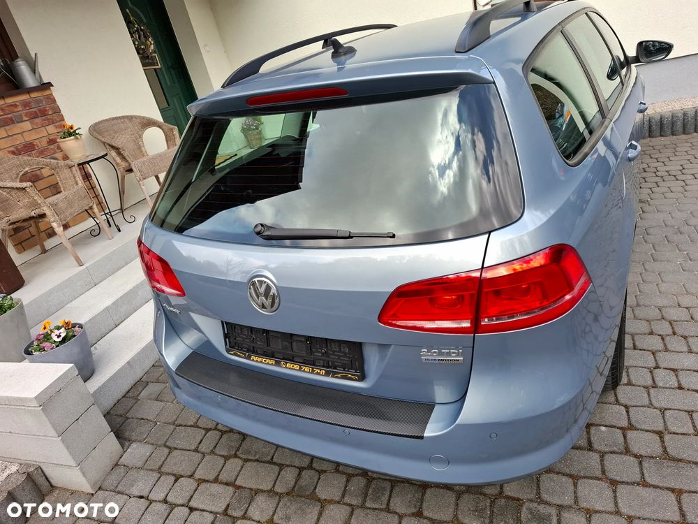 Volkswagen Passat 2.0 TDI Comfortline - 22