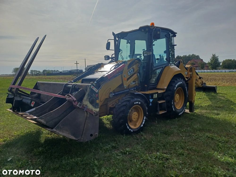 Caterpillar 432 - 8