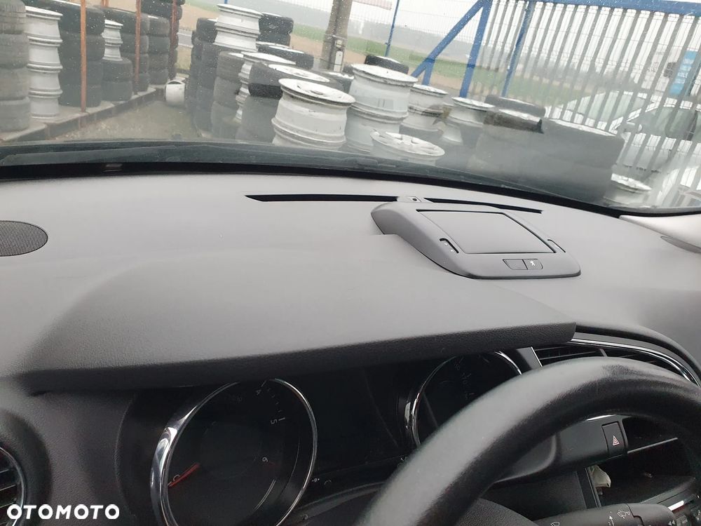 PEUGEOT 3008 I LIFT KONSOLA - 2