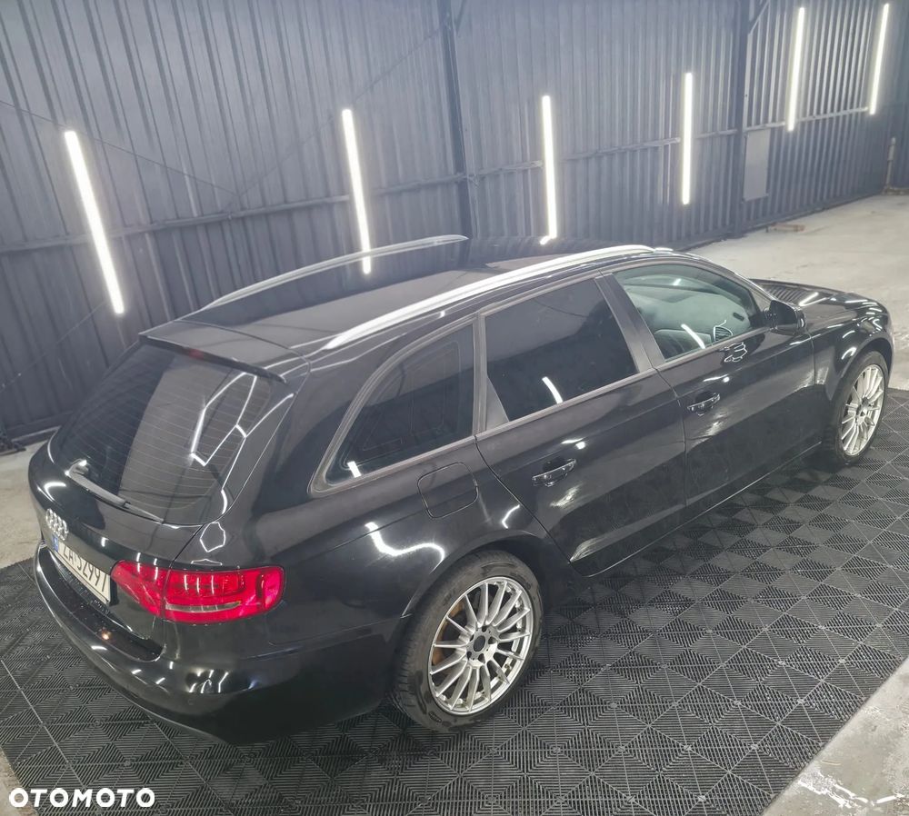 Audi A4 Avant 2.0 TDI DPF Ambition - 27