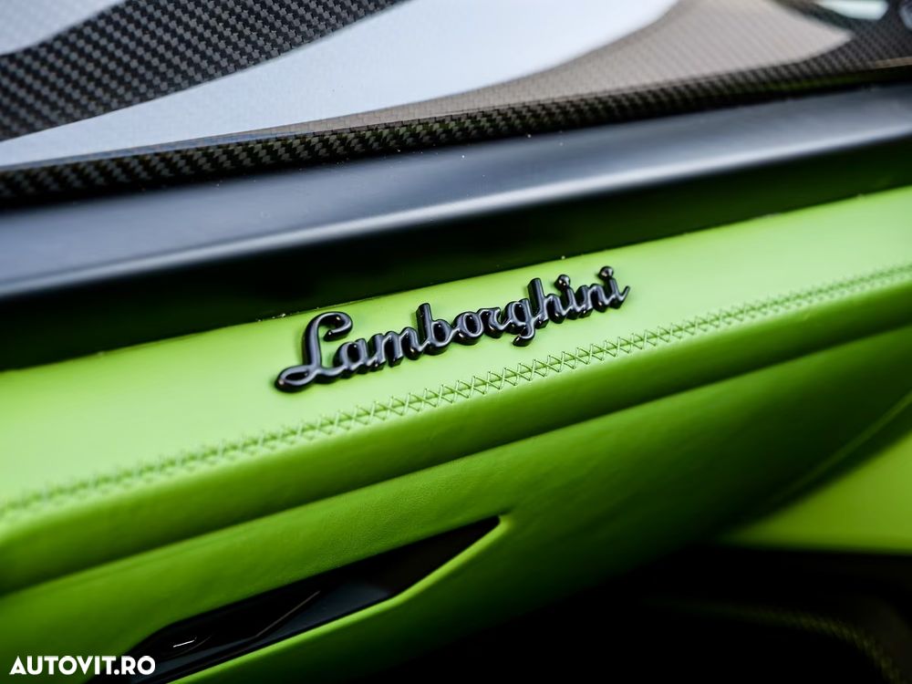 Lamborghini URUS - 18