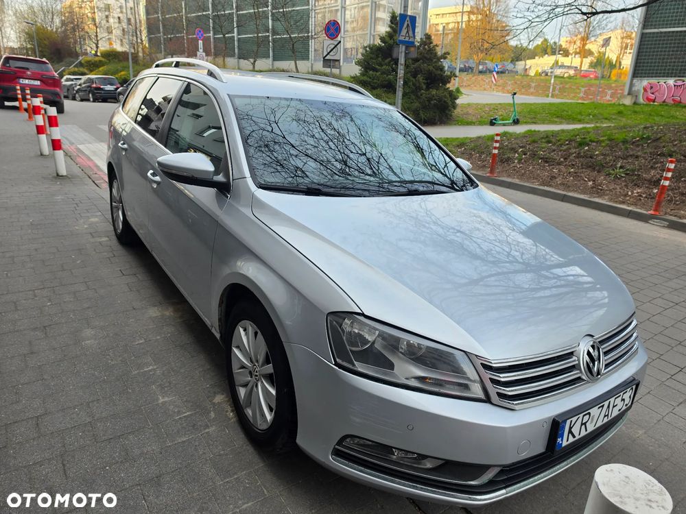 Volkswagen Passat 2.0 TDI DPF Comfortline - 9