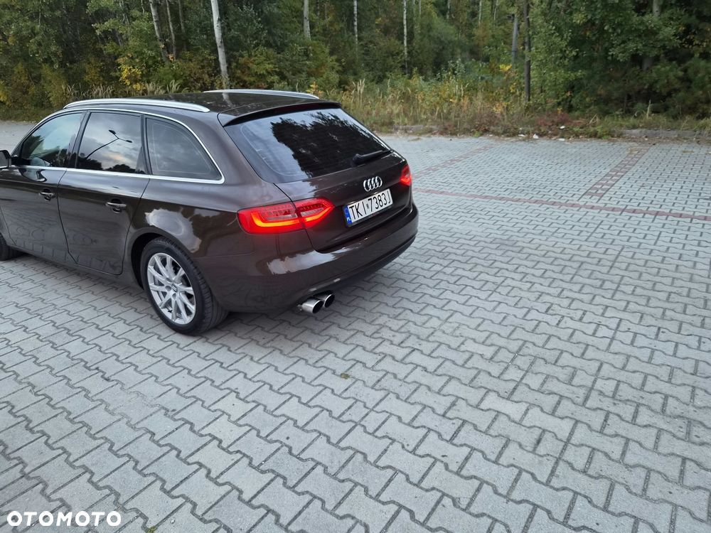 Audi A4 Avant - 27