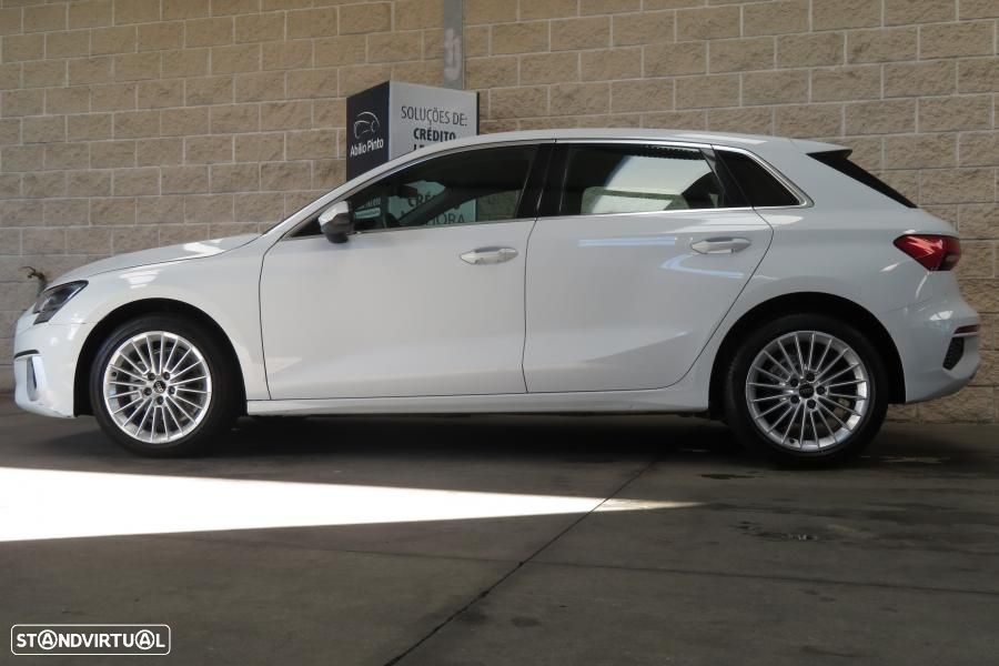Audi A3 Sportback 30 TFSI Advanced S tronic - 3