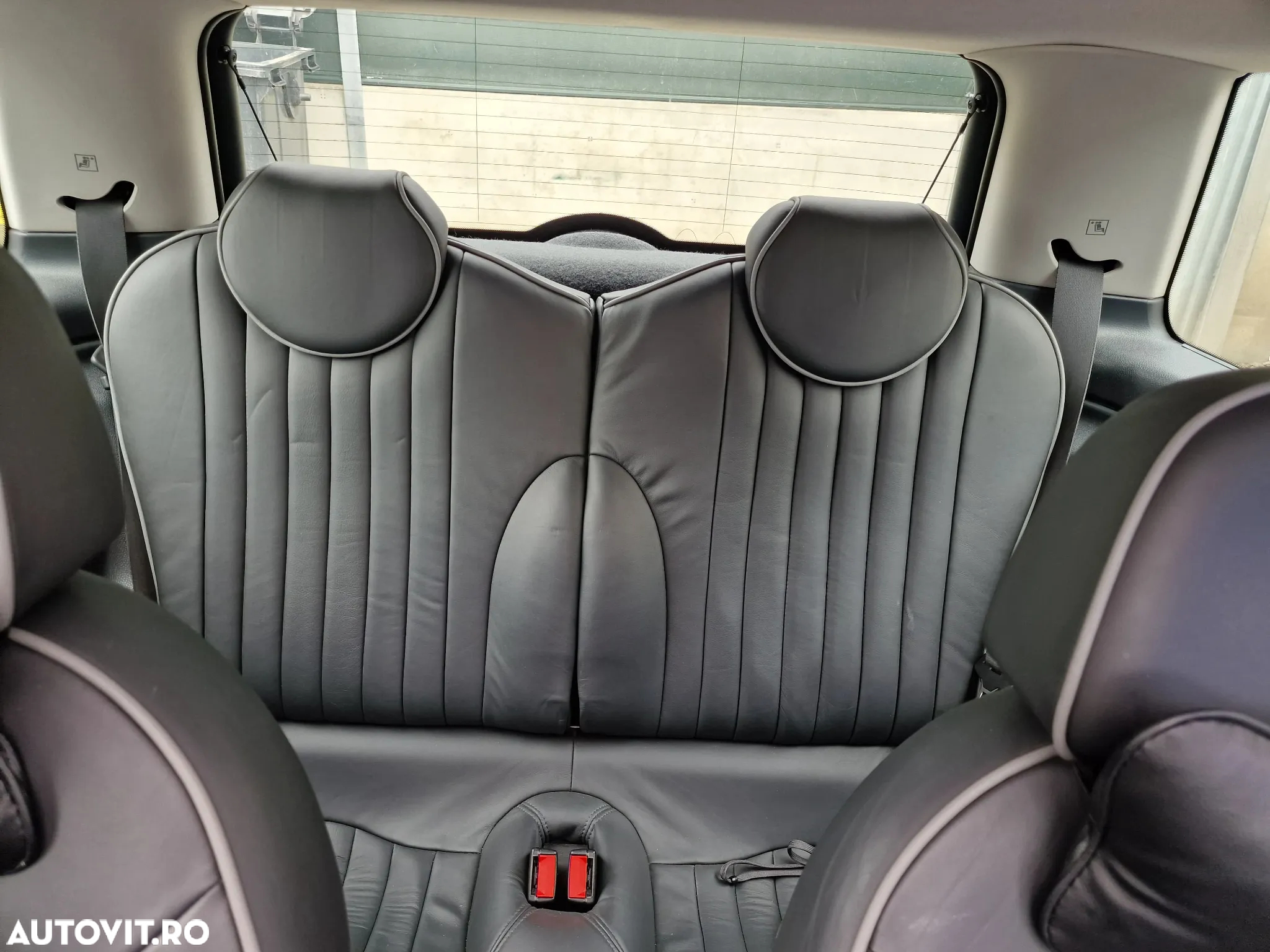 Mini Cooper Cabrio - 7
