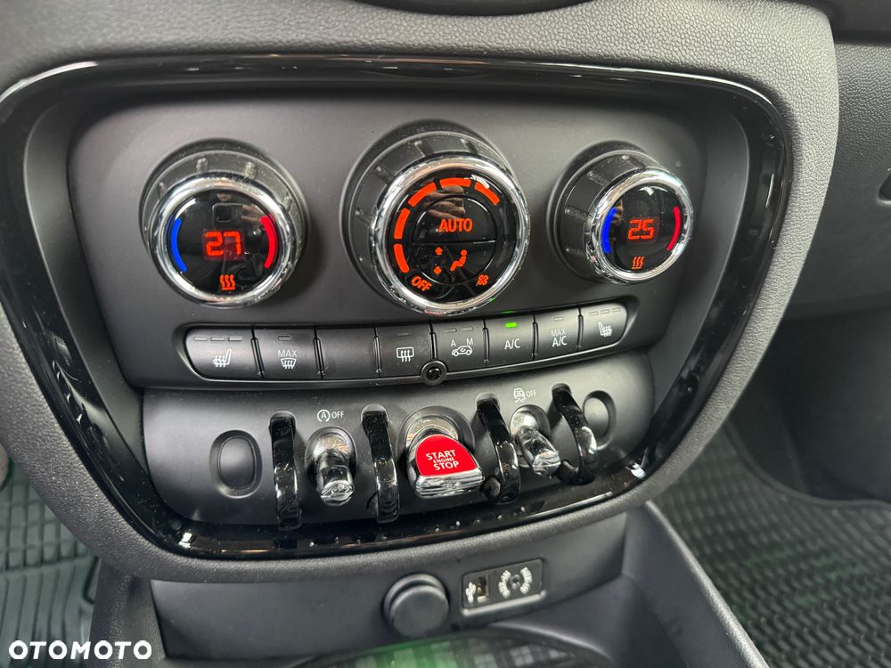 MINI Clubman One - 15