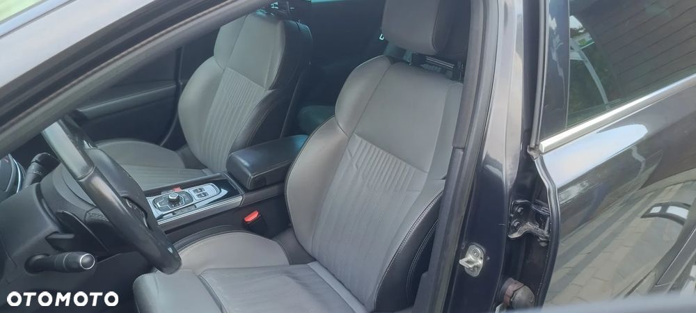 Peugeot 508 RXH 2.0 HDi HYbrid4 - 33
