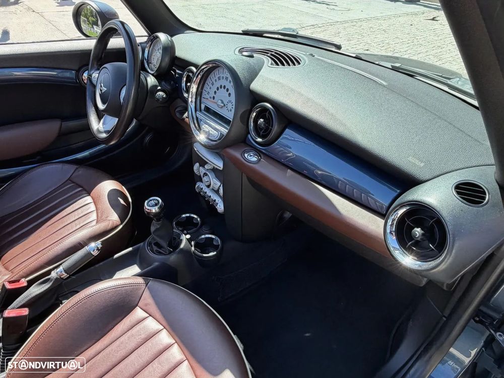 MINI Cabrio Cooper - 36