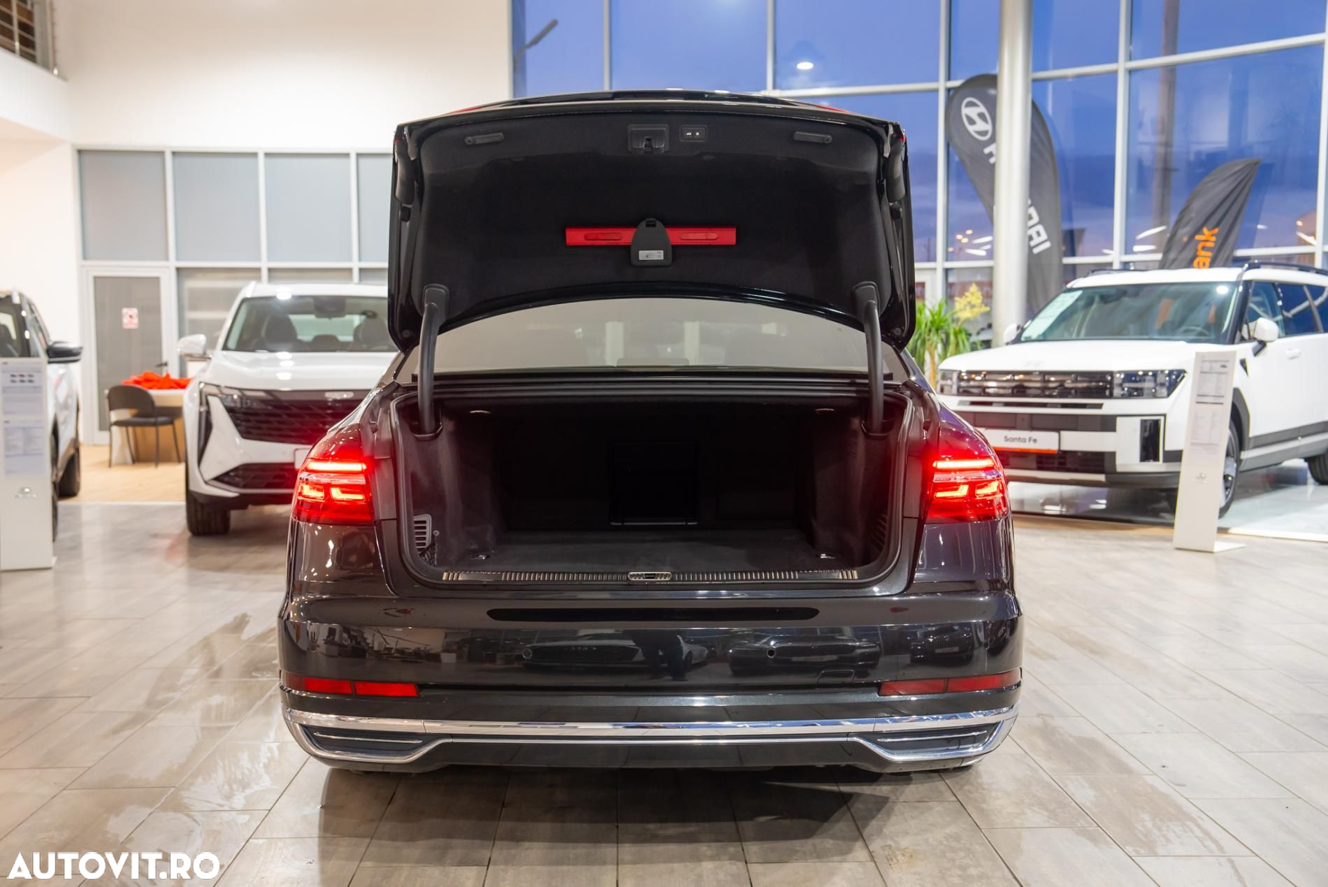 Audi A8 - 25