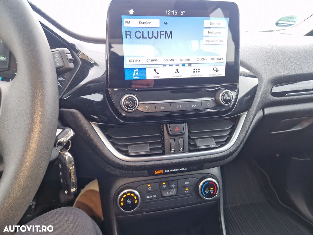 Ford Fiesta 1.0 EcoBoost S&S TITANIUM - 19