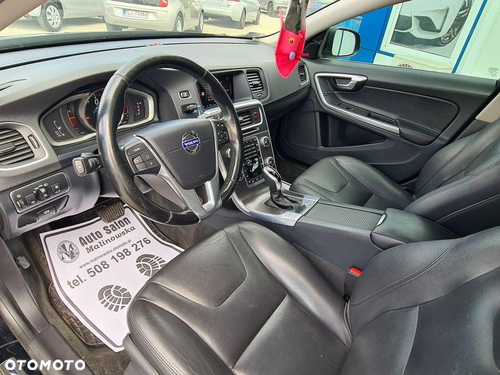 Volvo V60 T5 Drive-E Momentum - 15
